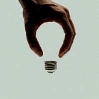 hand and lightbulb